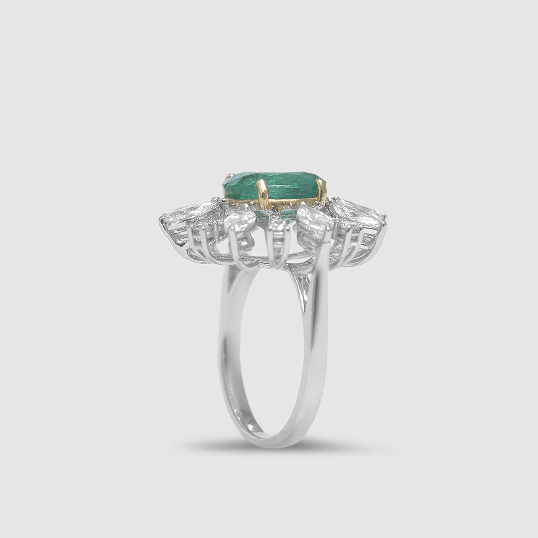 Green Emerald Oval Ring