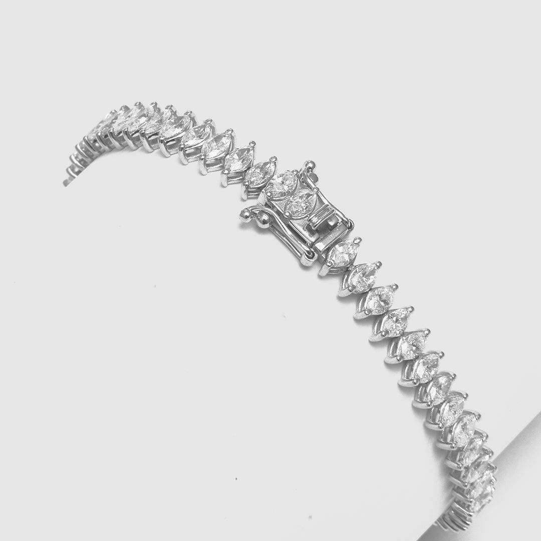 Chain Style Bracelet