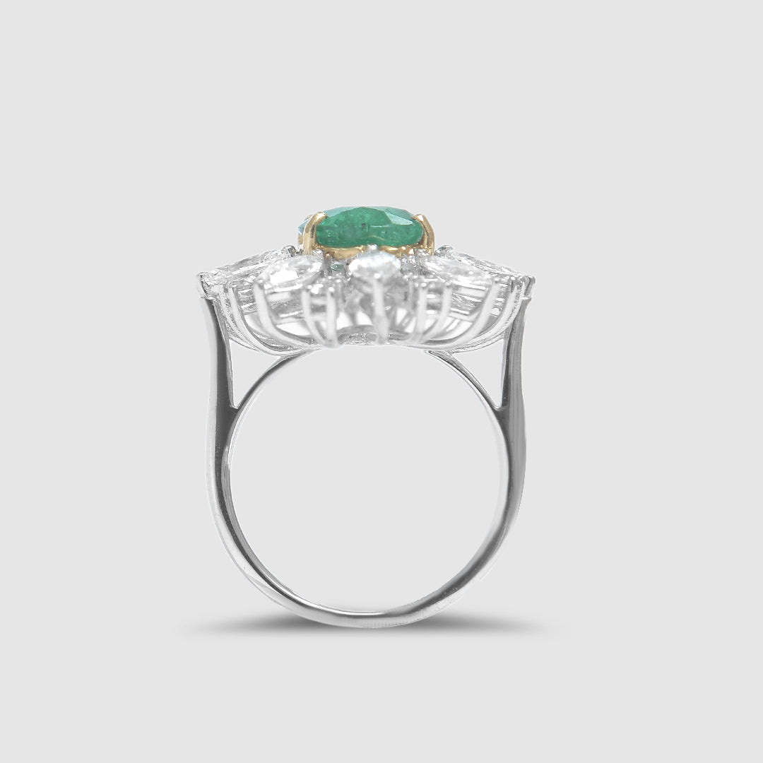 Green Emerald Oval Ring